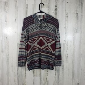 3/$15 Say what aztec, marron tshirt hoodie women's size XS